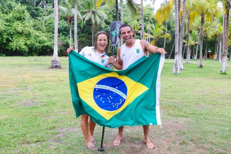 Lena Ribeiro e David Leão, SUP, surfe