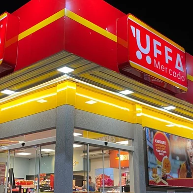 UFFA Supermercado<!-- NICAID(15343255) -->