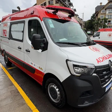 Na última quinta-feira (19), o prefeito Nestor Tissot entregou uma nova ambulância ao Serviço de Atendimento Móvel de Urgência (SAMU). O veículo, um Renault Master adaptado, foi adquirido por meio de recursos do Governo Federal, com investimento de R$ 289.000,00.<!-- NICAID(15942084) -->