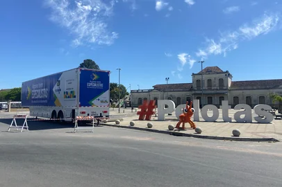 Carreta da Saúde<!-- NICAID(16152564) -->