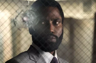 Tenet (2020), de Christopher Nolan, com John David Washington<!-- NICAID(14576539) -->