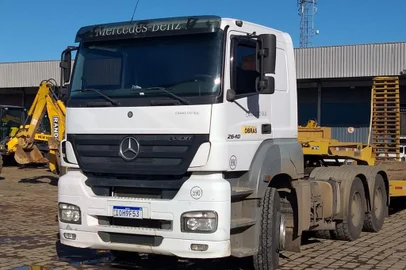 Prefeitura de Caxias do Sul investe quase R$ 8,5 milhões em 16 novos caminhões<!-- NICAID(15115314) -->