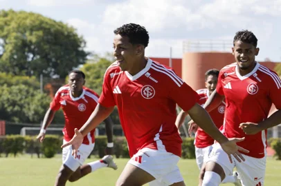 Allex, atacante do sub-20 do Inter