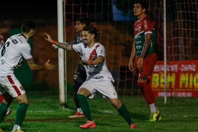 Brasil de Farroupila 1 x 1 União Frederiquense pela Divisão de Acesso 2026. Jogo no Estádio das Castanheiras, em Farroupilha, pela sexta rodada.<!-- NICAID(16351029) -->