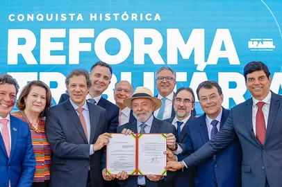 Presidente Lula sanciona a reforma tributária