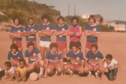 O ano de 2003 marca os 50 anos de fundação da Sociedade Esportiva Cultural Bahia, surgida no bairro Pioneiro, em Caxias do Su.Na foto: Uma das formações do time, nos anos 1970.<!-- NICAID(15499809) -->