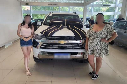 Um morador de Canoas teve sua conta no gov.br invadida por criminosos que acessaram dados pessoais e conseguiram contratar um financiamento bancário com documentos e assinaturas digitais. O esquema foi descoberto pela Polícia Civil, que identificou duas pessoas envolvidas e apura a participação de outros dois criminosos. Foto: Polícia Civil / Divulgação<!-- NICAID(16036571) -->