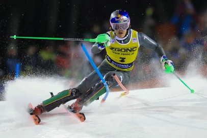 Lucas Pinheiro Braathen, esqui alpino