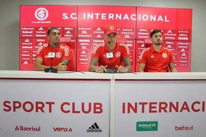 Coletiva dos jogadores do Inter: Gabriel, Victor Cuesta e Mauricio