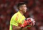 Inter comunica lesões de Rochet e Matheus Bahia