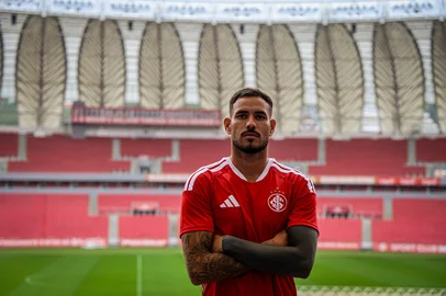Sanabria , inter<!-- NICAID(16350286) -->