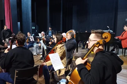 Orquestra de Concertos de Erechim se apresenta no Memorial da Imigração Judaica<!-- NICAID(16081410) -->