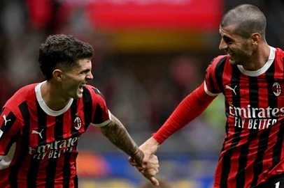 Christian Pulisic, Álvaro Morata, futebol, Milan
