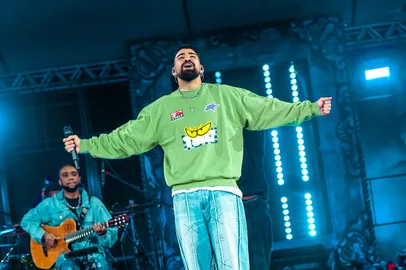 Dilsinho apresenta o Pagode do Diferentão em Porto Alegre, no estacionamento do Estádio Beira-Rio<!-- NICAID(16084033) -->