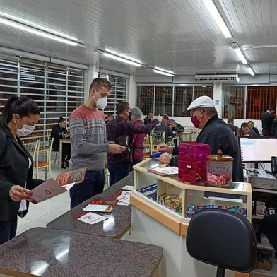 XIS DA GRINGA, MOSTRANDO MOVIMENTO NO DIA DA OPERAÇÃO DO MINISTÉRIO PÚBLICO <!-- NICAID(14945092) -->