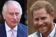 Rei Charles ignora as ligações de príncipe Harry conforme informações de fonte próxima à família.<!-- NICAID(15828430) -->