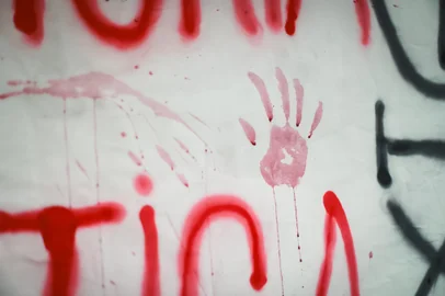 Ação em frente ao Dopinho, antigo centro de tortura, marca ato em defesa do 8 de Janeiro em Porto Alegre<!-- NICAID(15949907) -->