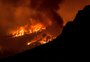 Incêndio na ilha espanhola de Tenerife já queimou 2,6 mil hectares e continua fora de controle