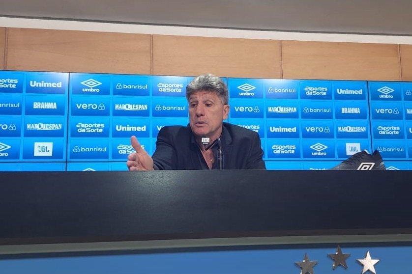 Enquanto tiver chances, vamos acreditar, diz Renato sobre possibilidade de título do Grêmio