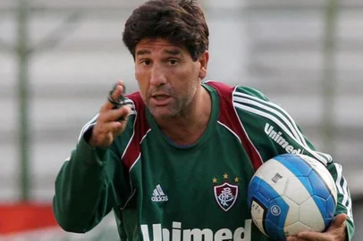 Renato Portaluppi teria acertado volta ao Fluminense para a temporada de 2014<!-- NICAID(10079736) -->