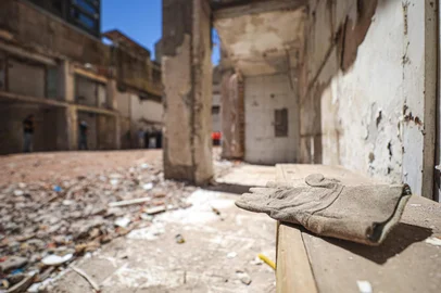 Prefeitura declarou de utilidade pública o terreno no antigo Esqueletão, no Centro Histórico. Foto: Alex Rocha/PMPA/DivulgaçãoIndexador: Alex Rocha/PMPA <!-- NICAID(16182610) -->