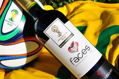 A Copa do Mundo de 2014 teve vinho oficial da vinícola Lidio Carraro.<!-- NICAID(16316075) -->
