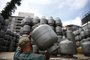 PORTO ALEGRE, RS, BRASIL - 21.01.2021 - Levantamento do preço do gás de cozinha na Capital. (Foto: Félix Zucco/Agencia RBS)<!-- NICAID(14695922) -->