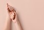 Da arela para as unhas: confira cores de esmaltes para apostar nesta estação