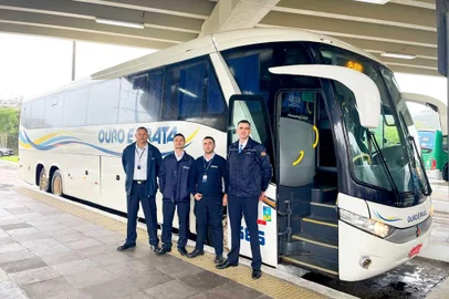Frota de ônibus da Ouro e Prata retoma viagens partindo de Porto Alegre<!-- NICAID(15760658) -->