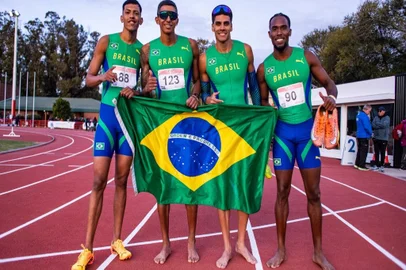 Brasil 4x400m, atletismo