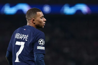 Mbappé quer deixar o PSG na metade de 2024.