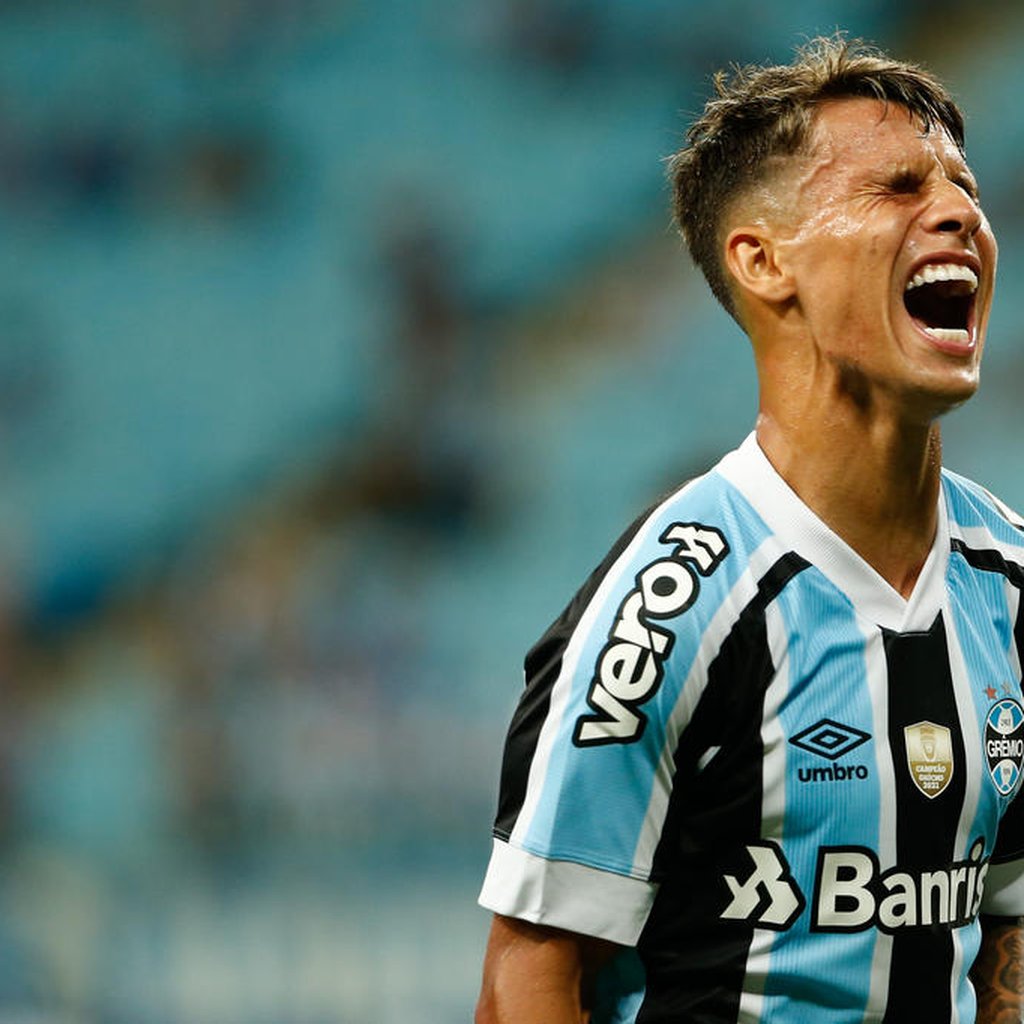 Atacante do Grêmio, Ferreira tem hérnia inguinal e passará por