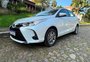 Yaris XS 2023 tem aperfeiçoamentos no visual, no interior e na segurança