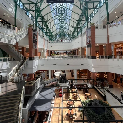 Com novo supermercado, moda europeia e mais quadras esportivas, shopping de Porto Alegre ganha novas marcas<!-- NICAID(16170483) -->