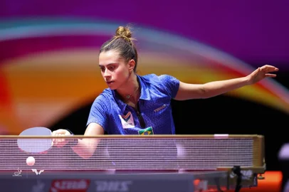 Bruna Takahashi, tênis de mesa