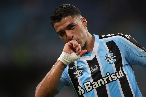 Renato Portaluppi testa Grêmio sem centroavante: “Nem sempre vamos jogar com um atacante de área”