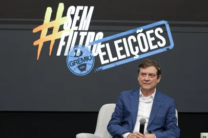 PORTO ALEGRE, RS, BRASIL, 03-07-2025:  A terceira  entrevista da série do programa Sem FIltro: os jornalistas entrevistam o pré-candidato Gladimir Chiele. O programa fará série de entrevistas com presidenciáveis do Grêmio. Foto: Renan Mattos/Agência RBS<!-- NICAID(16072993) -->