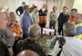 Após viagem ao leste europeu, Bolsonaro sobrevoa Petrópolis: "Imagem de guerra", diz