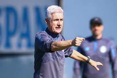 RS - FUTEBOL/ TREINO GREMIO 2026 - ESPORTES - Jogadores do Gremio realizam treino tÃ©cnico durante a manha desta terca-feira, no CT Luiz Carvalho, na preparaÃ§Ã£o para a partida valida pela Copa do Brasil 2026. FOTO: LUCAS UEBEL/GREMIO FBPA<!-- NICAID(16285013) -->