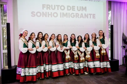 A comissão comunitária da Festa Nacional da Uva anunciou, nesta terça-feira (12), o tema da 35ª edição do evento, que será realizada em 2026: Fruto de um sonho imigrante.<!-- NICAID(16099612) -->