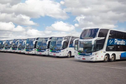 Planalto Transportes vai renovar frota<!-- NICAID(15921376) -->