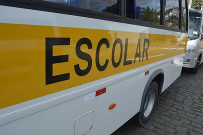 Vistoria obrigatória transporte escolar em Caxias<!-- NICAID(14203449) -->