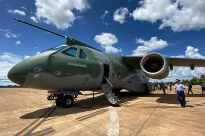Avião da FAB decola para resgatar 64 brasileiros e estrangeiros que saíram da Ucrânia<!-- NICAID(15035276) -->