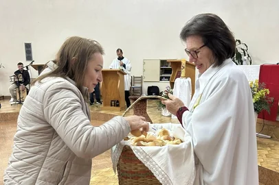 Pãozinho de Santo Antônio: conheça a tradição no dia do santo casamenteiro<!-- NICAID(16058221) -->