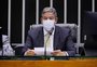 Presidente da Câmara recebe relatório de reforma tributária que altera o Imposto de Renda
