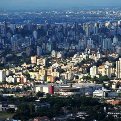 Vista aérea de Porto Alegre.Vista geral de Porto Alegre apartir do morro da Embratel.