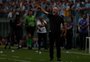Mano admite superioridade do Grêmio sobre o Inter e lamenta gols nos acréscimos: "Gosto amargo"