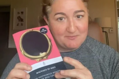 TikToker norte-americana compartilha pensamentos após leitura do clássico machadiano, "Mmórias Póstumas de Brás Cubas".<!-- NICAID(15768997) -->