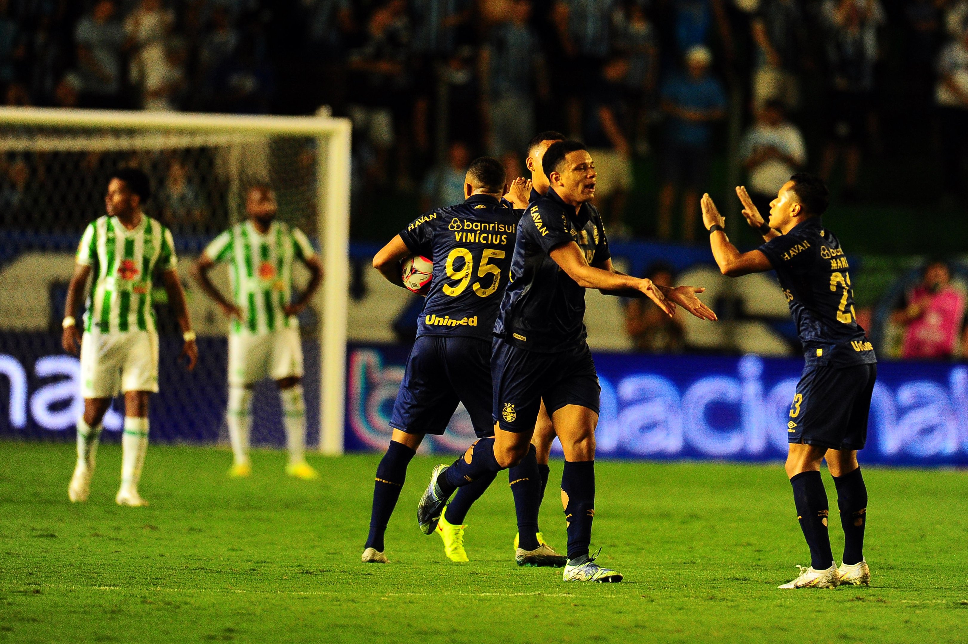 O que os colunistas de GZH disseram sobre a classifica&ccedil;&atilde;o do Gr&ecirc;mio &agrave; final do Gauch&atilde;o 2026