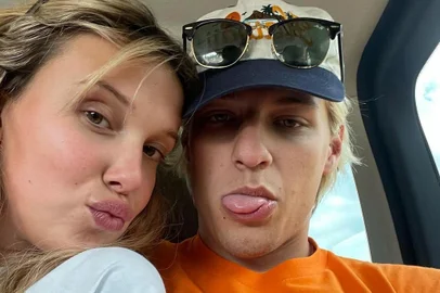Millie Bobby Brown e Jake Bongiovi<!-- NICAID(15694604) -->